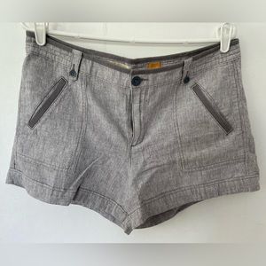 Pilcro and the Letterpress woman’s grey shorts